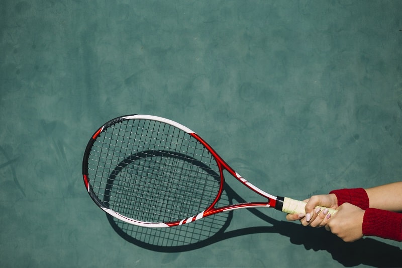 How to Grip a Tennis Racquet: A Comprehensive Guide