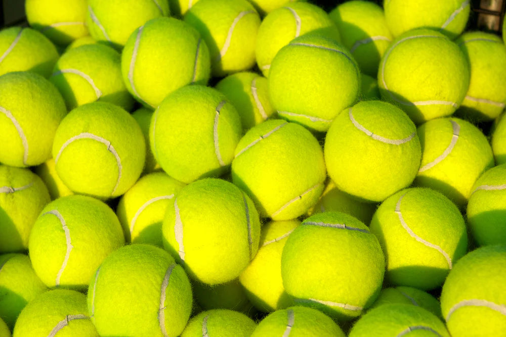 Differences Between Padel and Tennis Balls